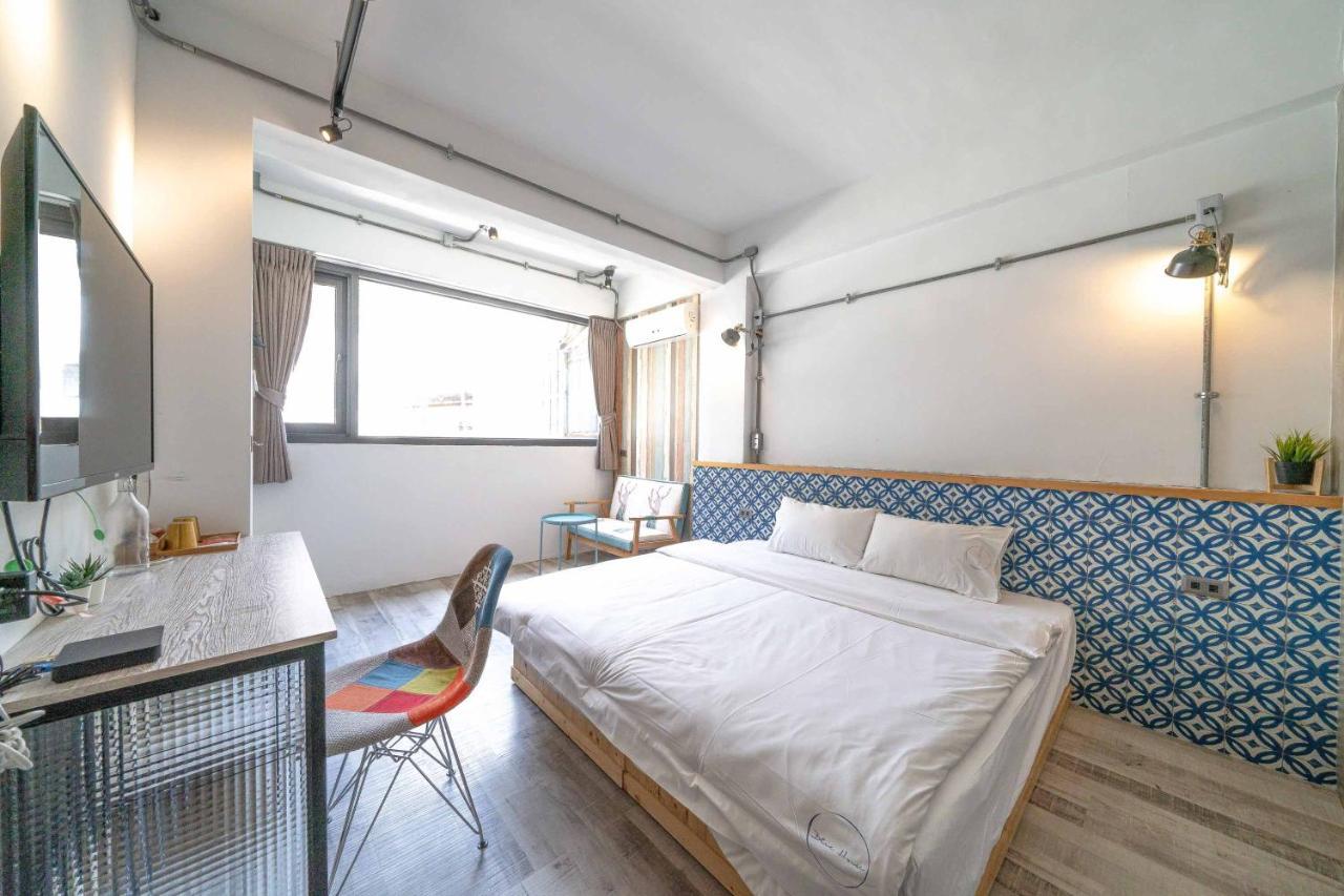 Blue House Homestay Hualien Buitenkant foto