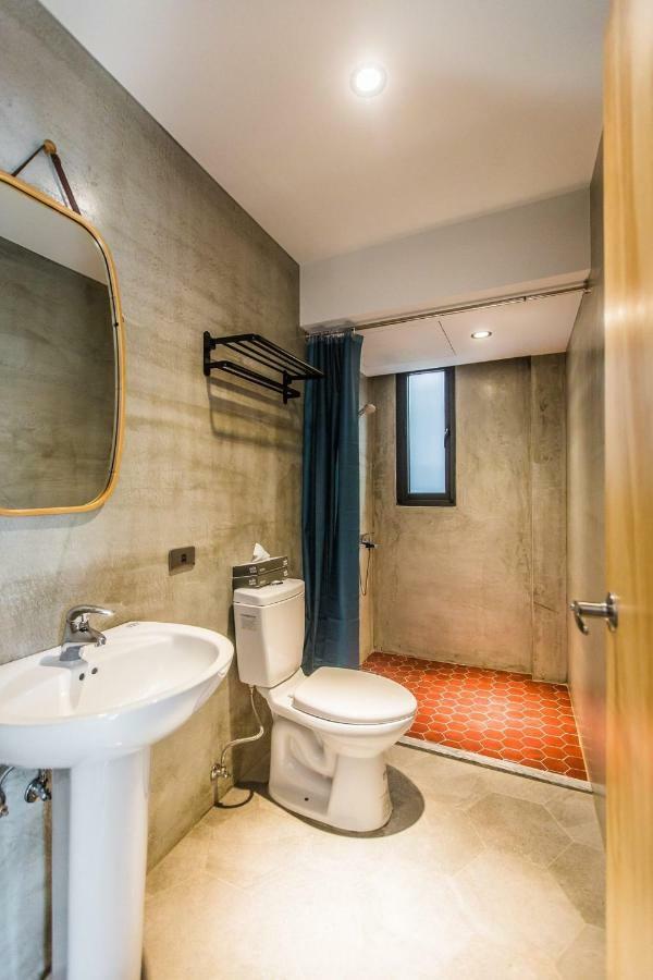 Blue House Homestay Hualien Buitenkant foto